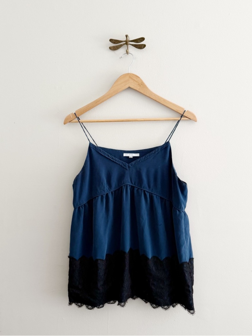 Eliot Silk Navy Blue Lace-Trim V-Neck Camisole Top women’s Larde